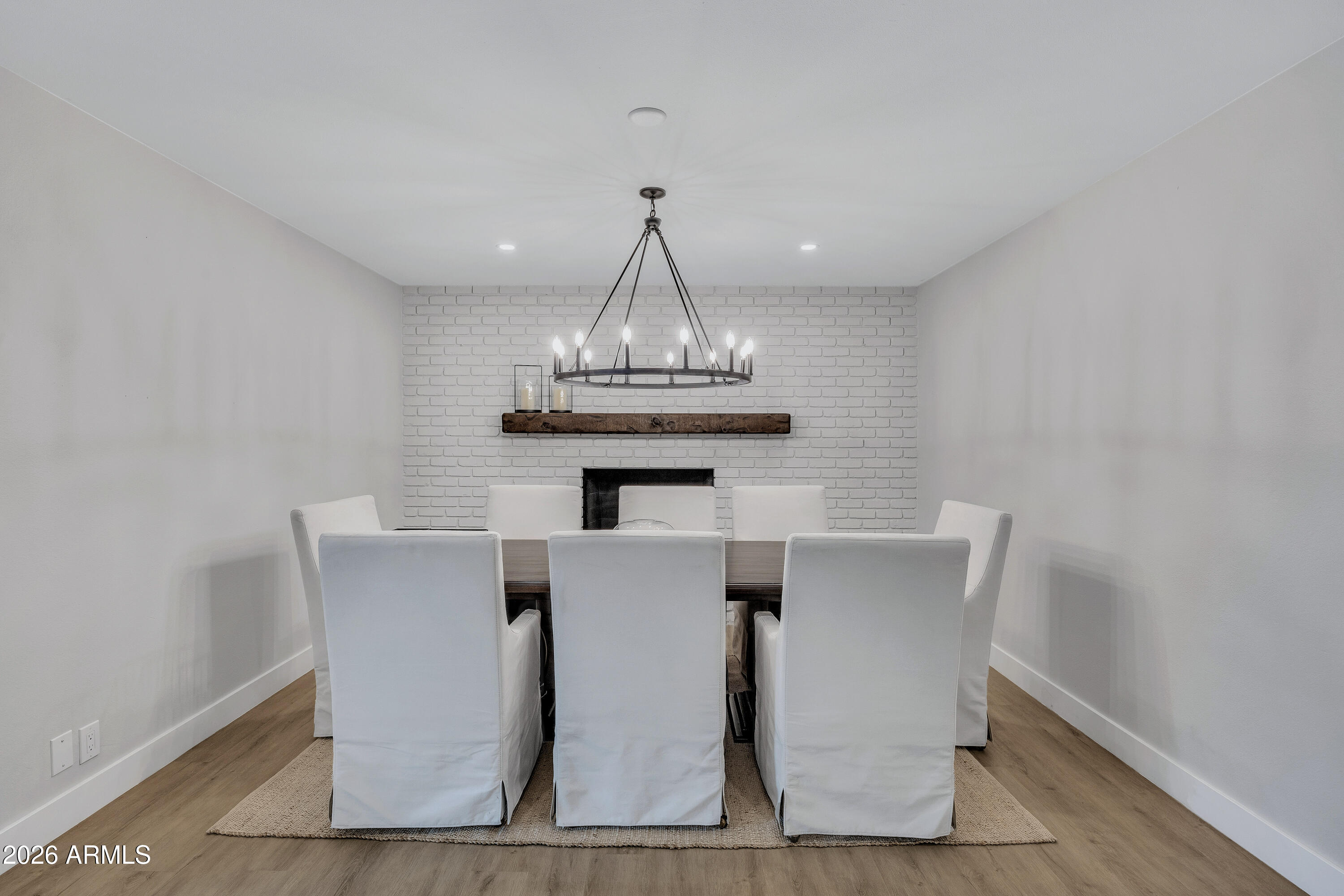 2011 East Gary Circle Mesa, AZ 85213 - Photo 12 of 27 NCP10886