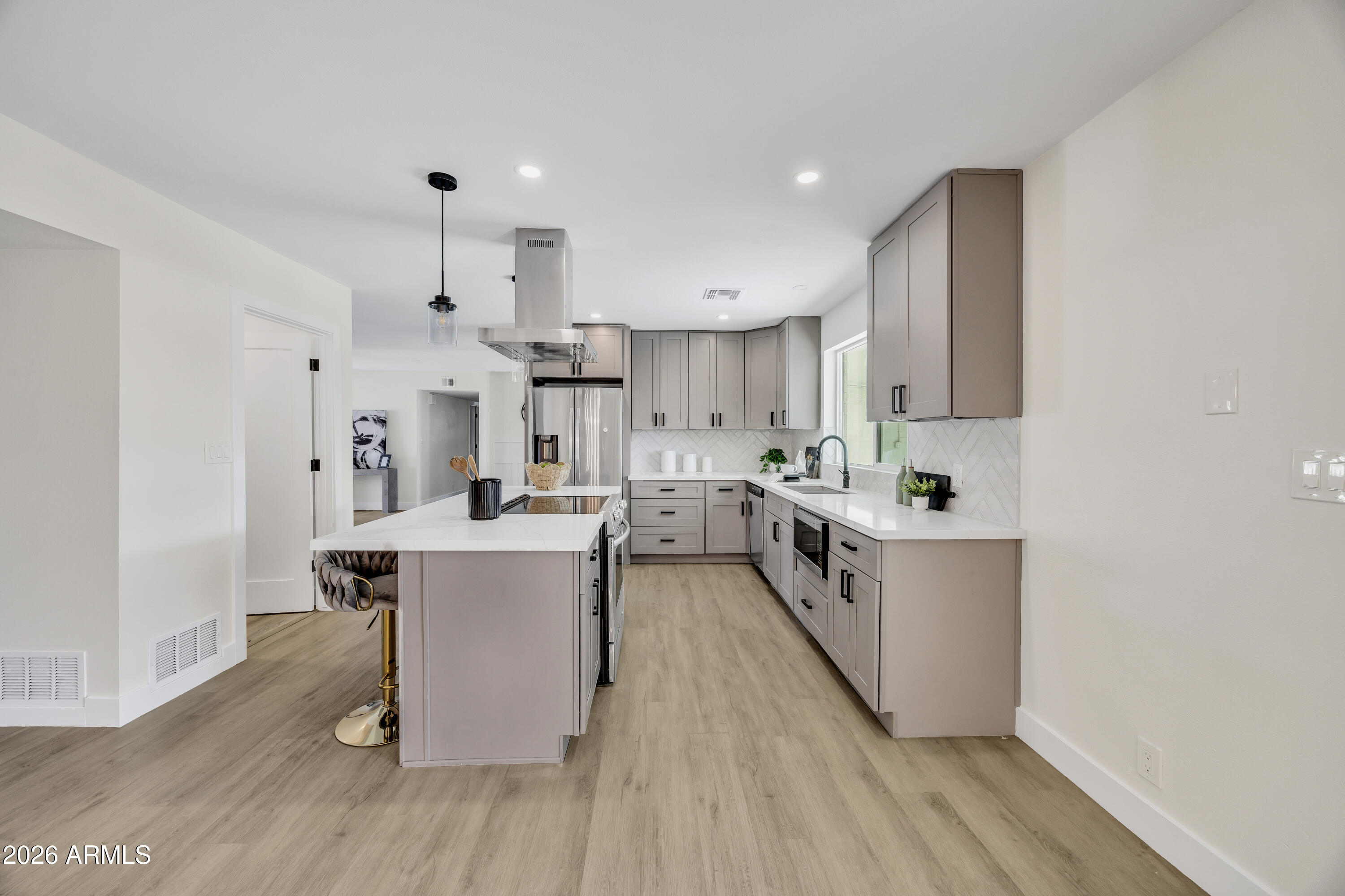 2011 East Gary Circle Mesa, AZ 85213 - Photo 10 of 27 NCP28103