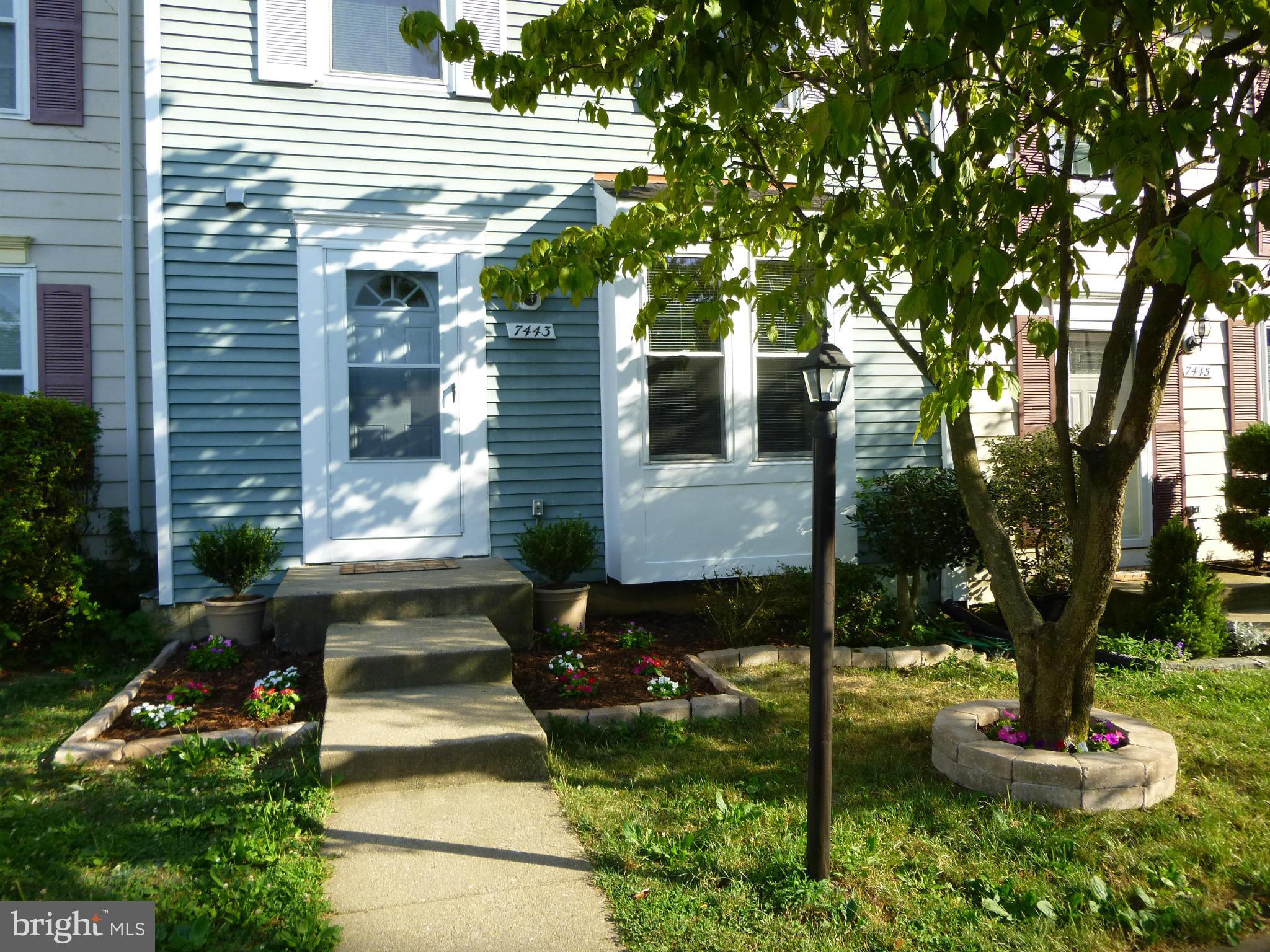 7443 Aspenpark Road Lorton, VA 22079 - Photo 2 of 16 Exterior (Front)