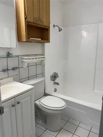 $1,450 | 5521 Bay Boulevard, Unit 202, Port Richey, FL 34668