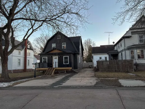 $269,980 | 200 East Moore Street, Berlin, WI 54923