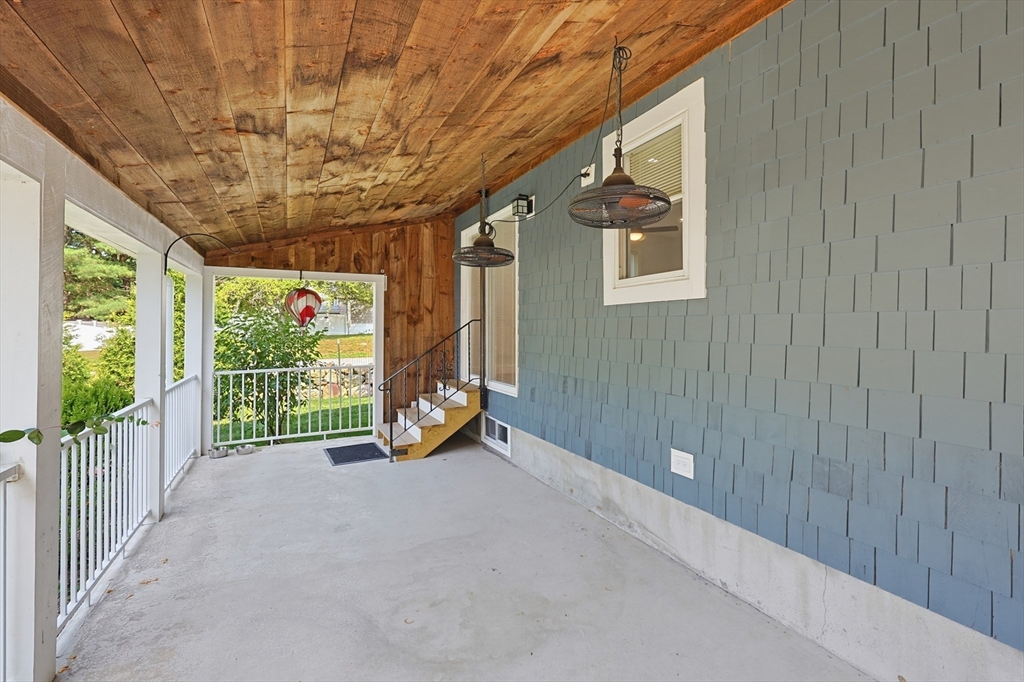 18 Prairie Avenue Bellingham, MA 02019 - Photo 30 of 42