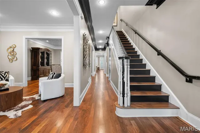 $1,650,000 | 155 Gay Avenue, Clayton, MO 63105