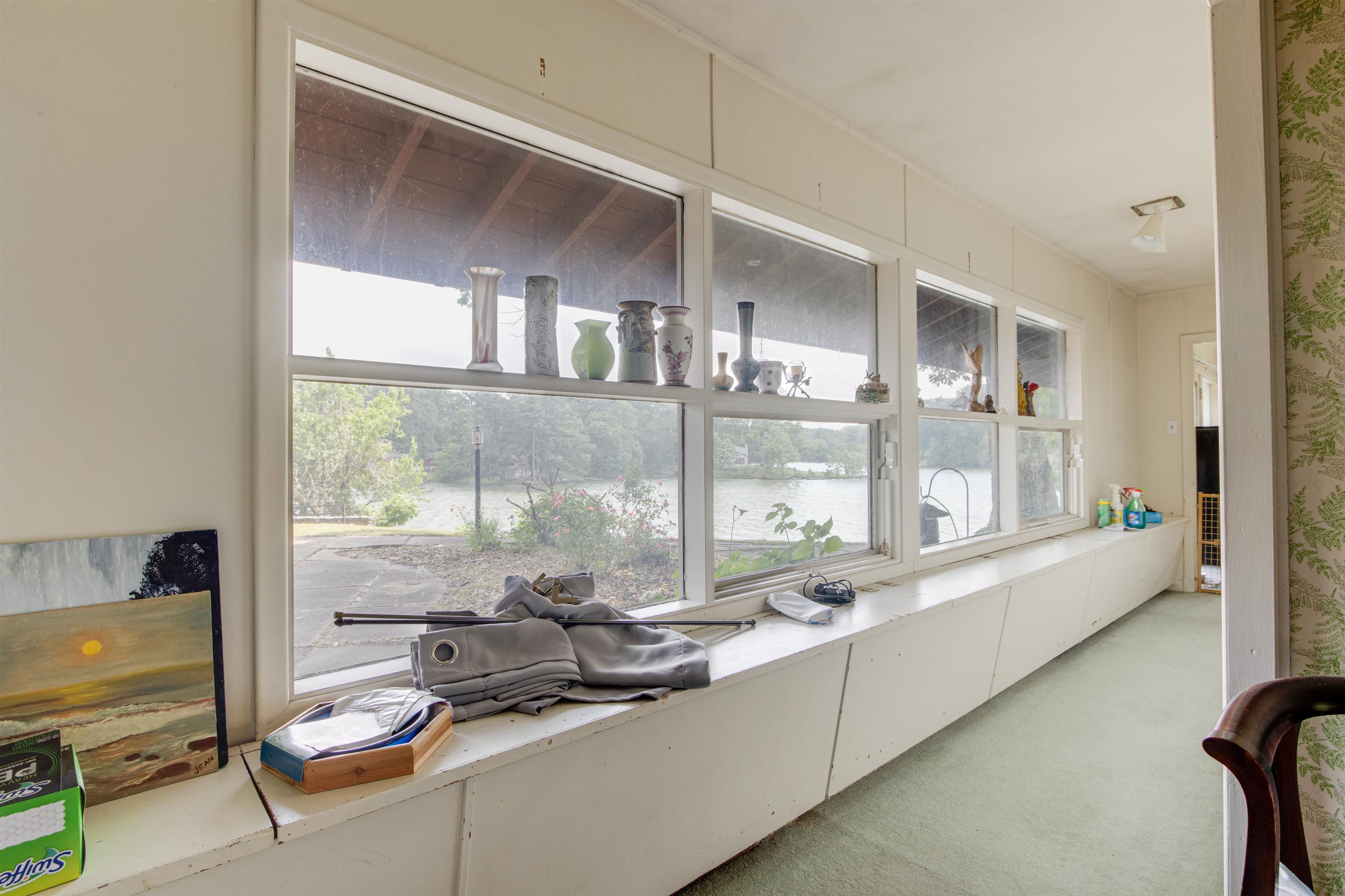 4920 Coro Road Memphis, TN 38109 - Photo 17 of 25 a room with a large window and furniture