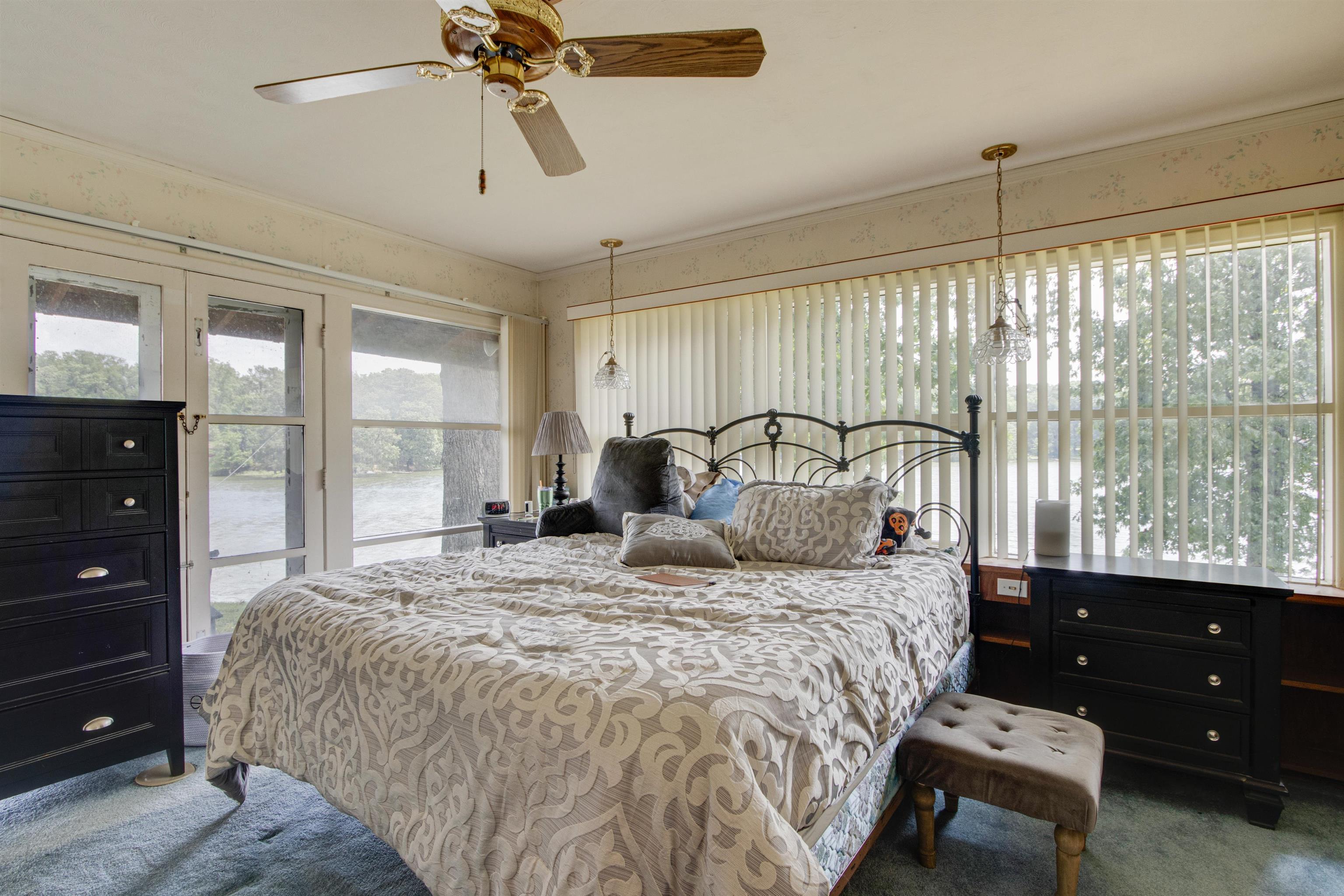 4920 Coro Road Memphis, TN 38109 - Photo 19 of 25 a bedroom with a bed and a window