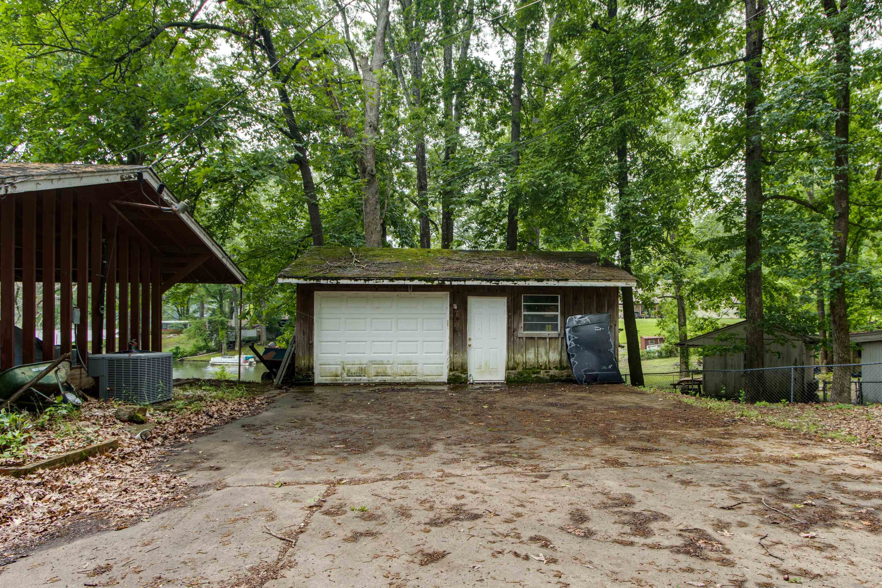 4920 Coro Road Memphis, TN 38109 - Photo 25 of 25 a front view of a house with a yard and garage