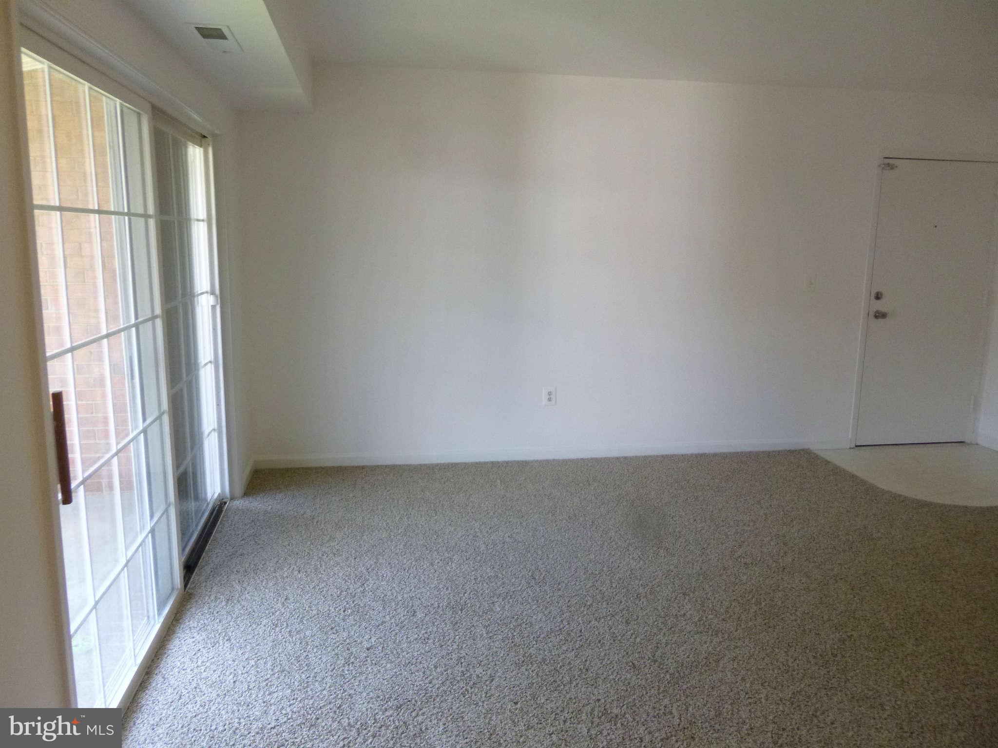 631 Waterloo Road, Unit 132 Warrenton, VA 20186 - Photo 12 of 17 Interior (General)