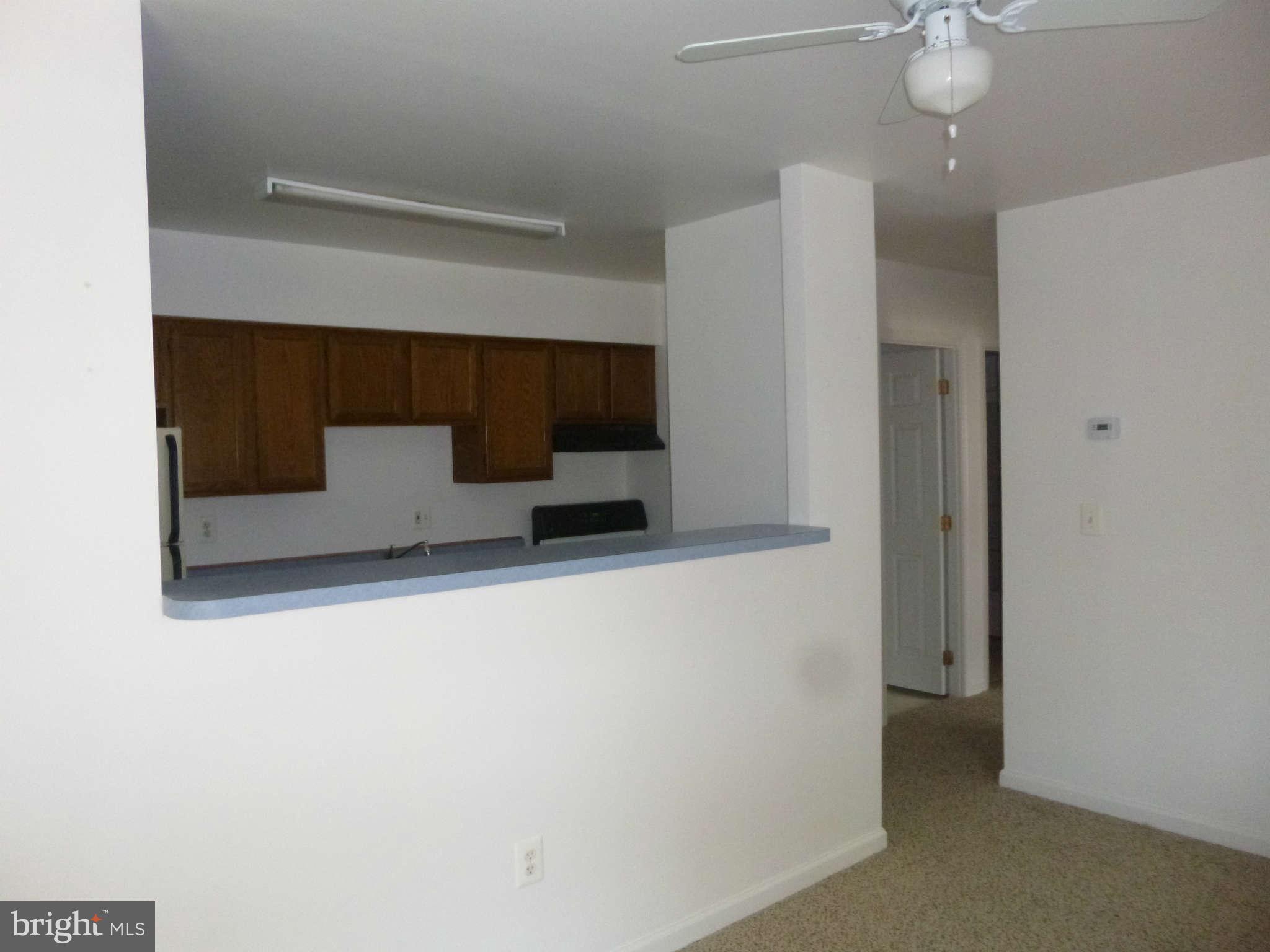 631 Waterloo Road, Unit 132 Warrenton, VA 20186 - Photo 16 of 17 Kitchen