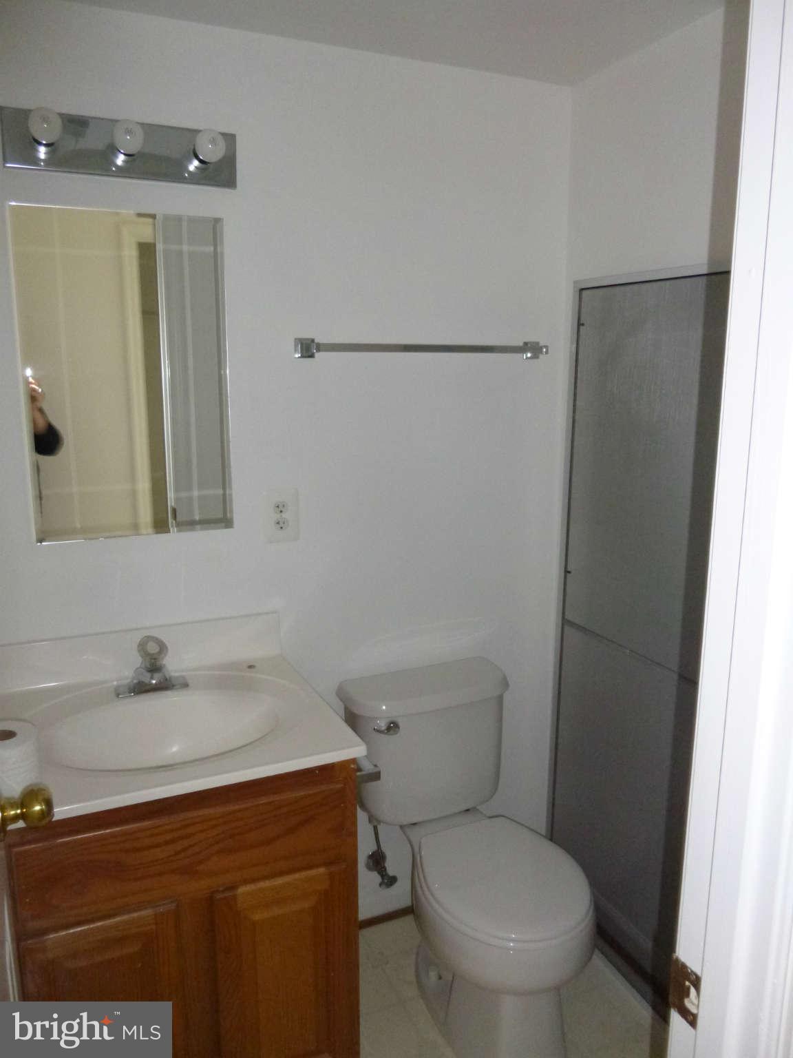 631 Waterloo Road, Unit 132 Warrenton, VA 20186 - Photo 8 of 17 Bedroom