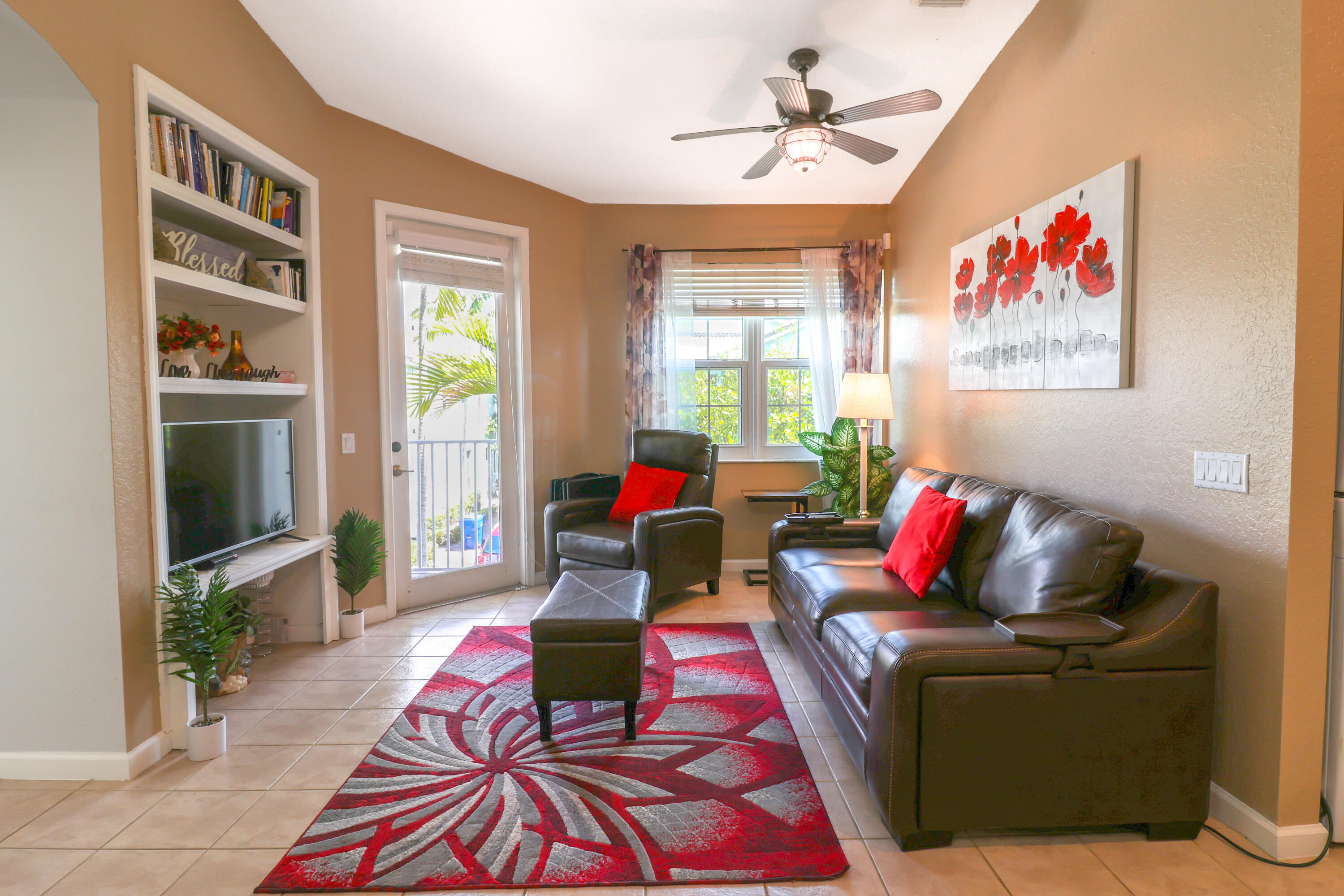 3133 Laurel Ridge Circle Riviera Beach, FL 33404 - Photo 3 of 27 Living Room
