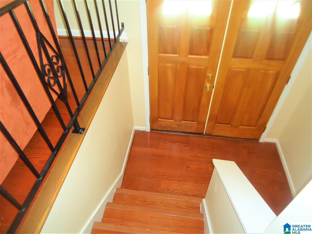 909 Windover Road Birmingham, AL 35215 - Photo 7 of 29