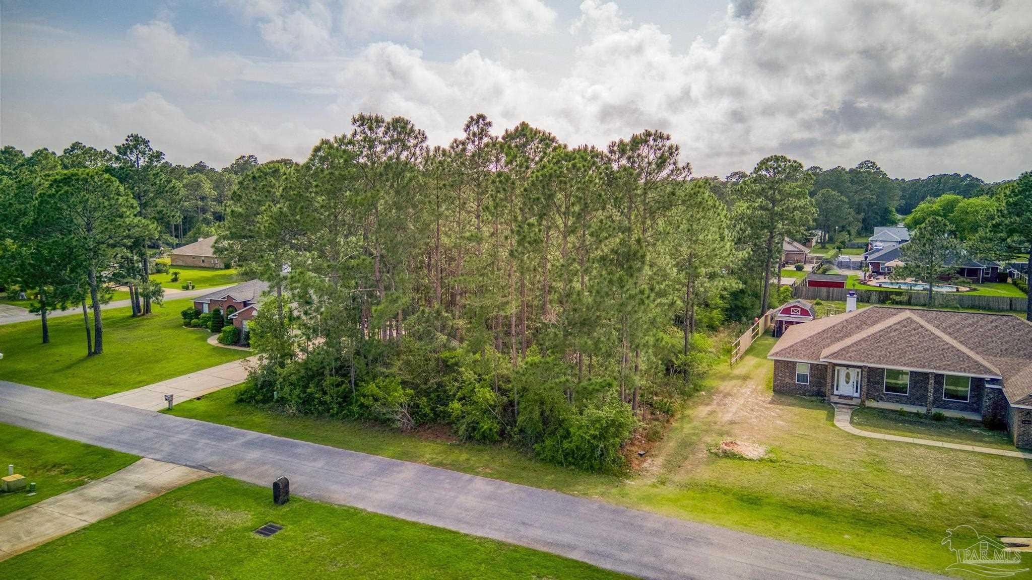 2361 Pineneedle Drive Navarre, FL 32566 - Photo 2 of 25