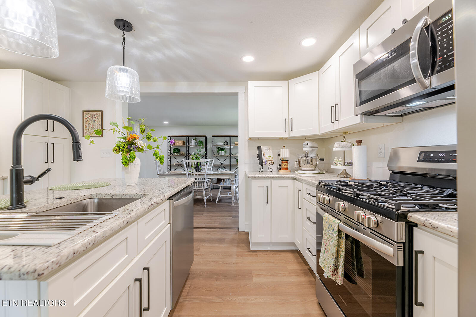 1184 Raccoon Valley Road Maynardville, TN 37807 - Photo 12 of 42 530A6055-HDR_websize