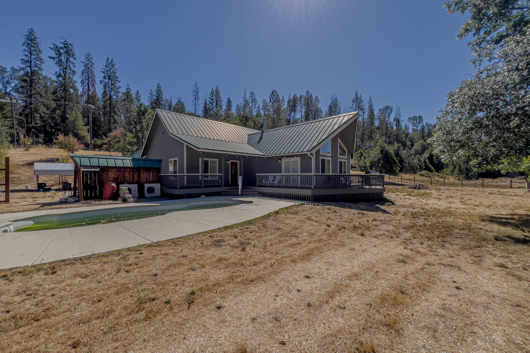 263 Deadwood Road Lewiston, CA 96052 - Photo 6 of 41 Home
