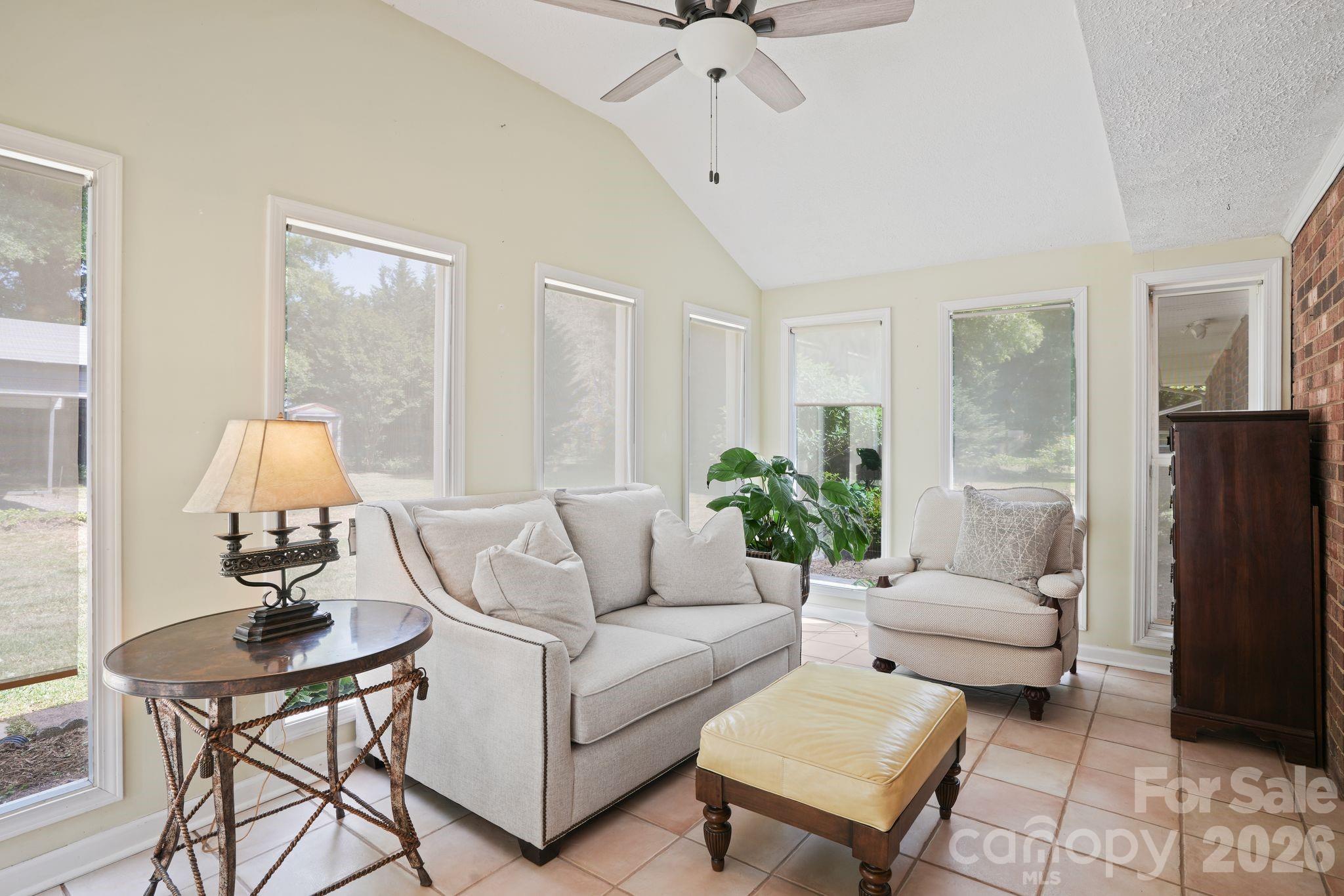 3328 Sulphur Springs Road Northeast Hickory, NC 28601 - Photo 27 of 44