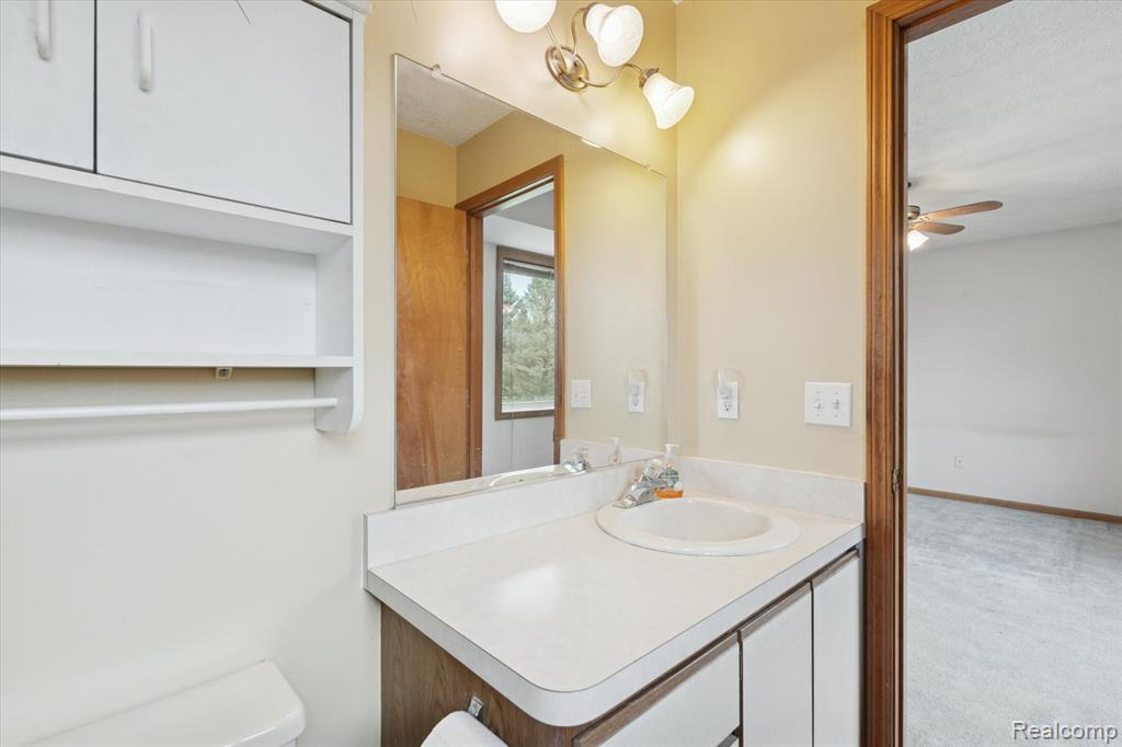 5920 West Coon Lake Road Howell, MI 48843 - Photo 22 of 61 Gallery Image 22