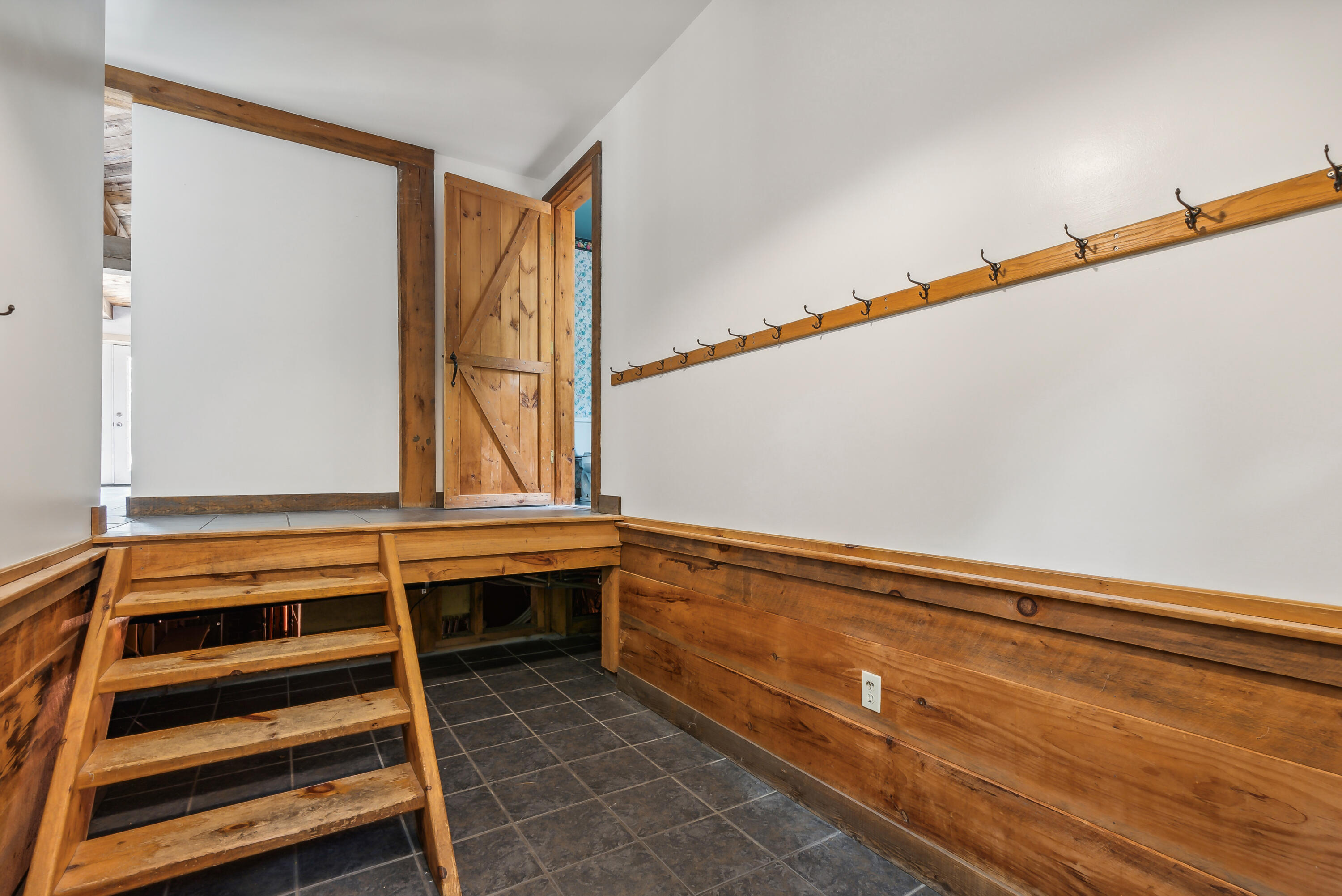 622 Old Stage Road Woolwich, ME 04579 - Photo 7 of 27 DSC03423