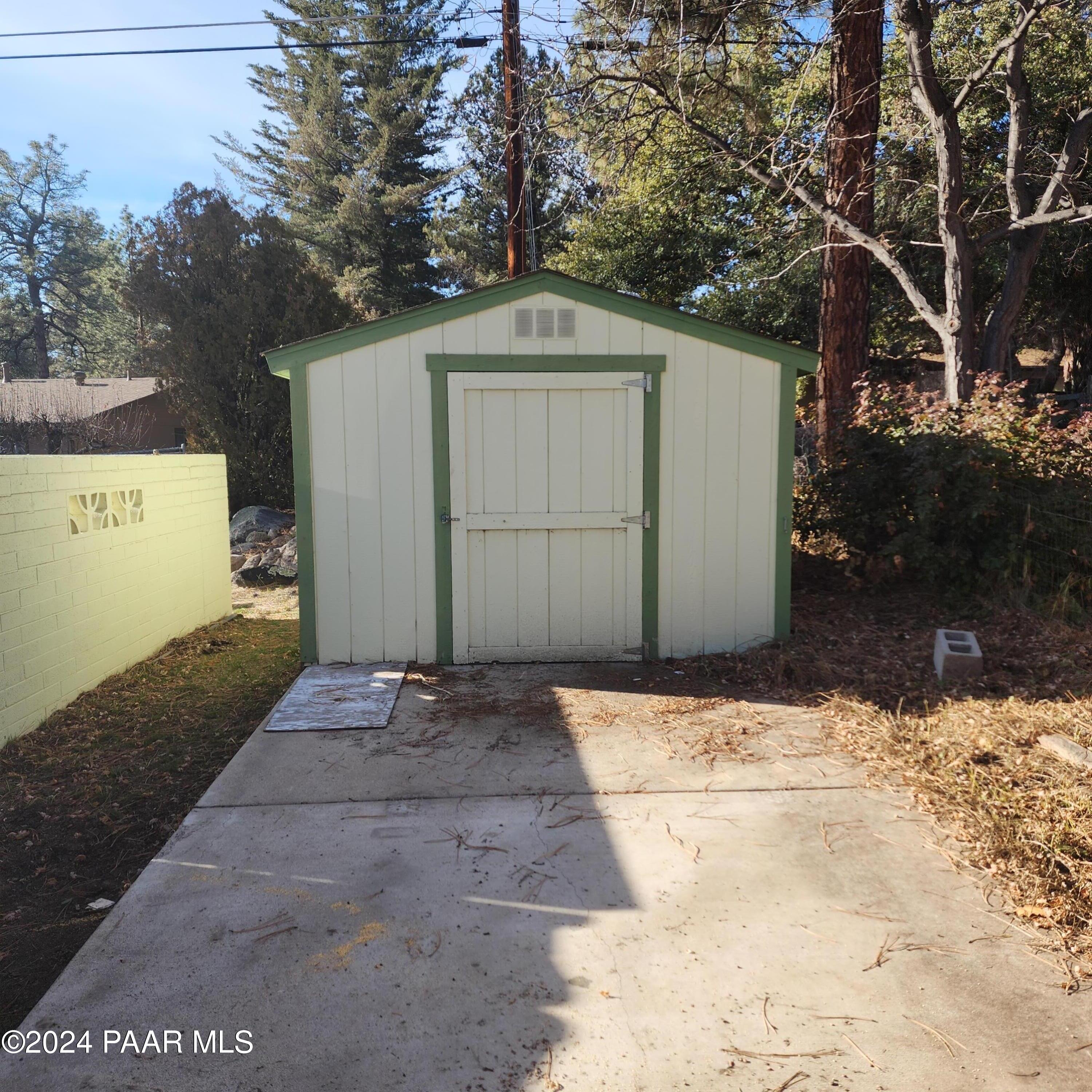 1709 Meadowbrook Road Prescott, AZ 86303 - Photo 26 of 29 Shed at End of Driveway