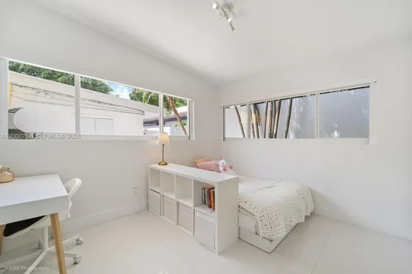 $14,900 | 1641 Tigertail Avenue, Miami, FL 33133