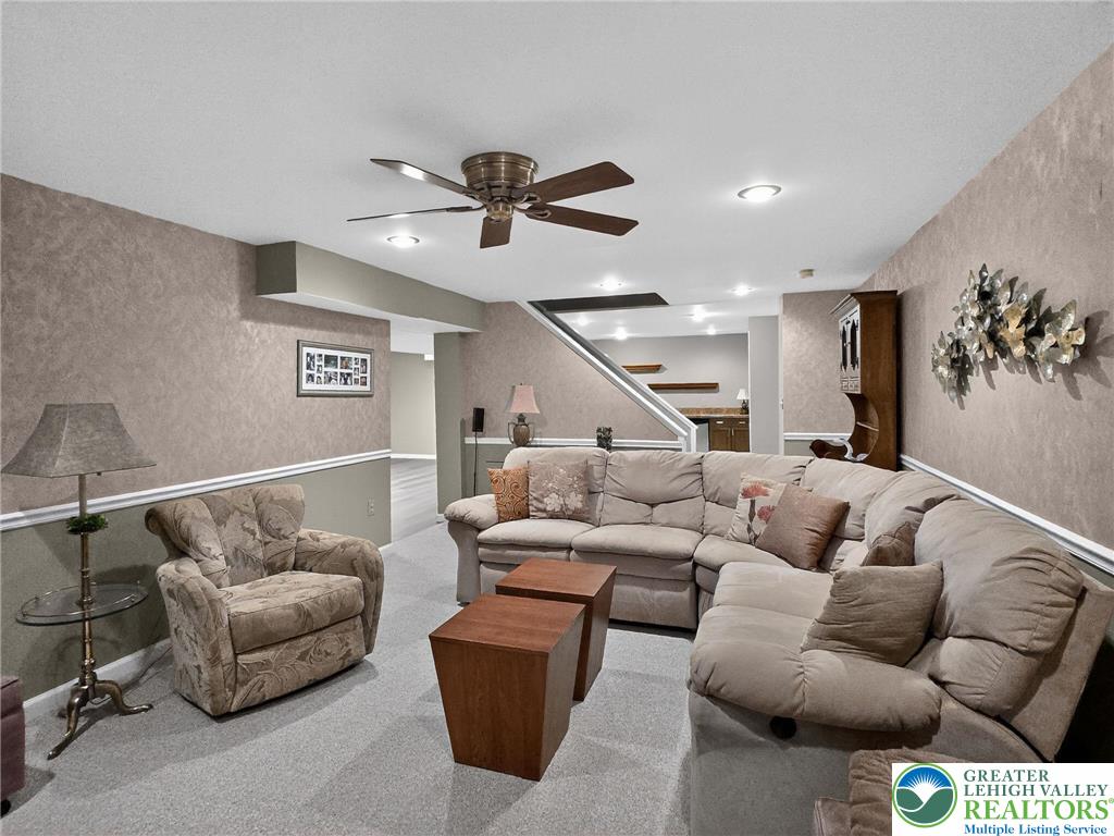 4510 Kathi Drive Bethlehem, PA 18017 - Photo 32 of 49