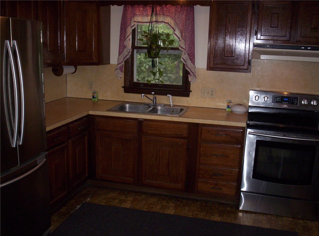 103 Franklin Road Scituate, RI 02825 - Photo 11 of 39