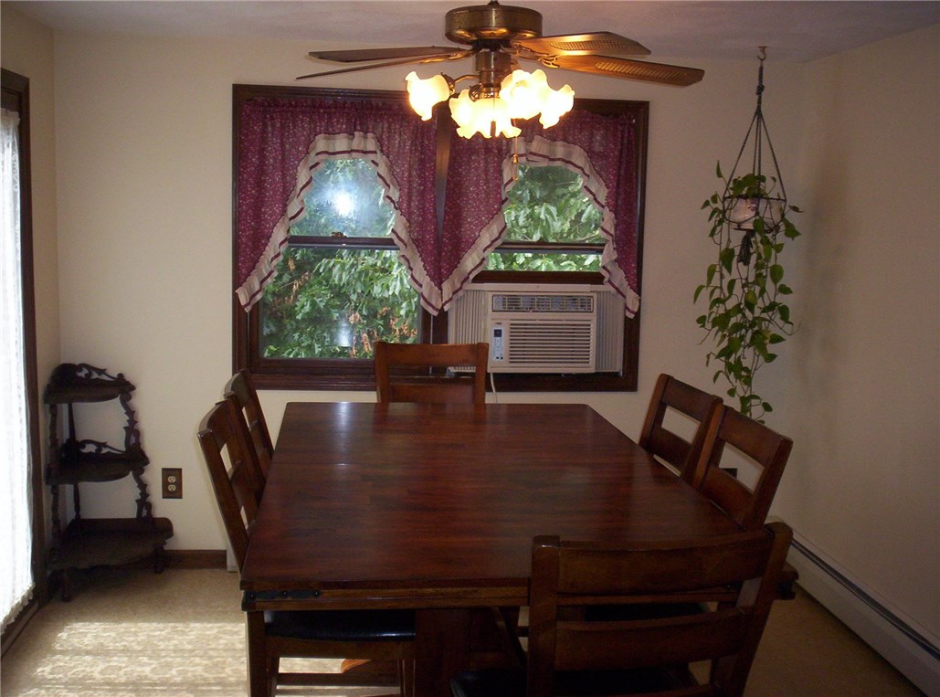103 Franklin Road Scituate, RI 02825 - Photo 13 of 39