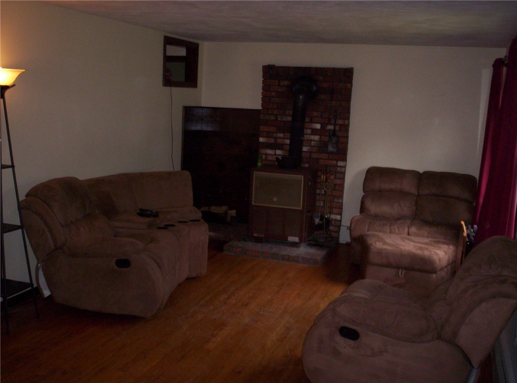 103 Franklin Road Scituate, RI 02825 - Photo 15 of 39
