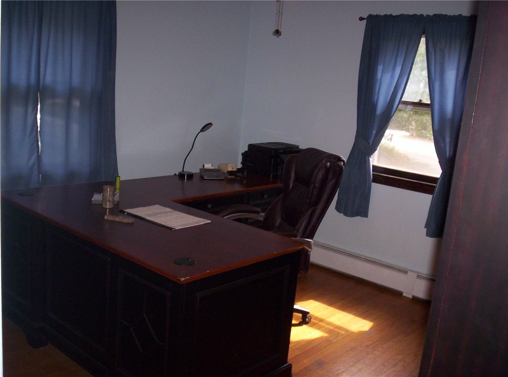 103 Franklin Road Scituate, RI 02825 - Photo 19 of 39