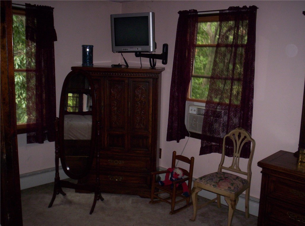 103 Franklin Road Scituate, RI 02825 - Photo 24 of 39
