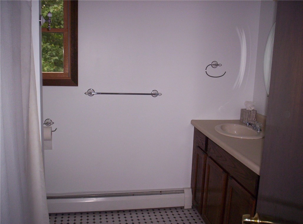 103 Franklin Road Scituate, RI 02825 - Photo 25 of 39
