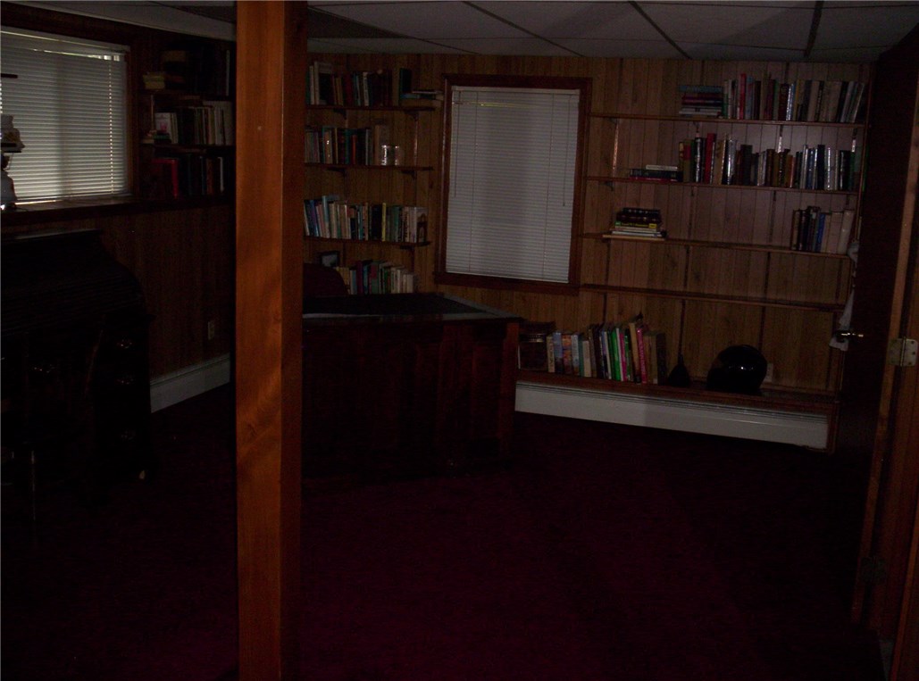 103 Franklin Road Scituate, RI 02825 - Photo 31 of 39
