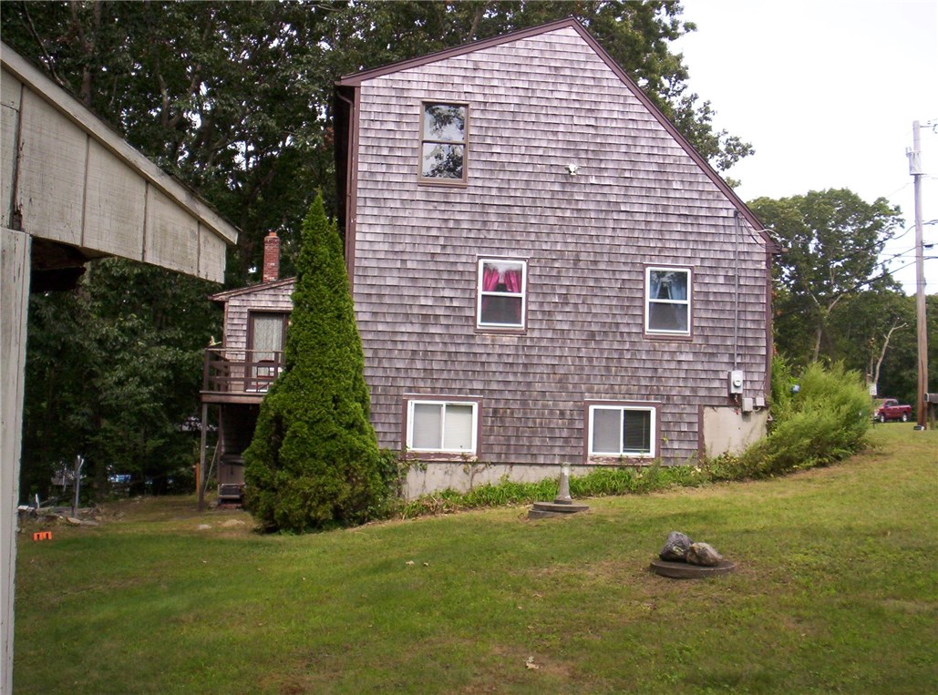 103 Franklin Road Scituate, RI 02825 - Photo 5 of 39