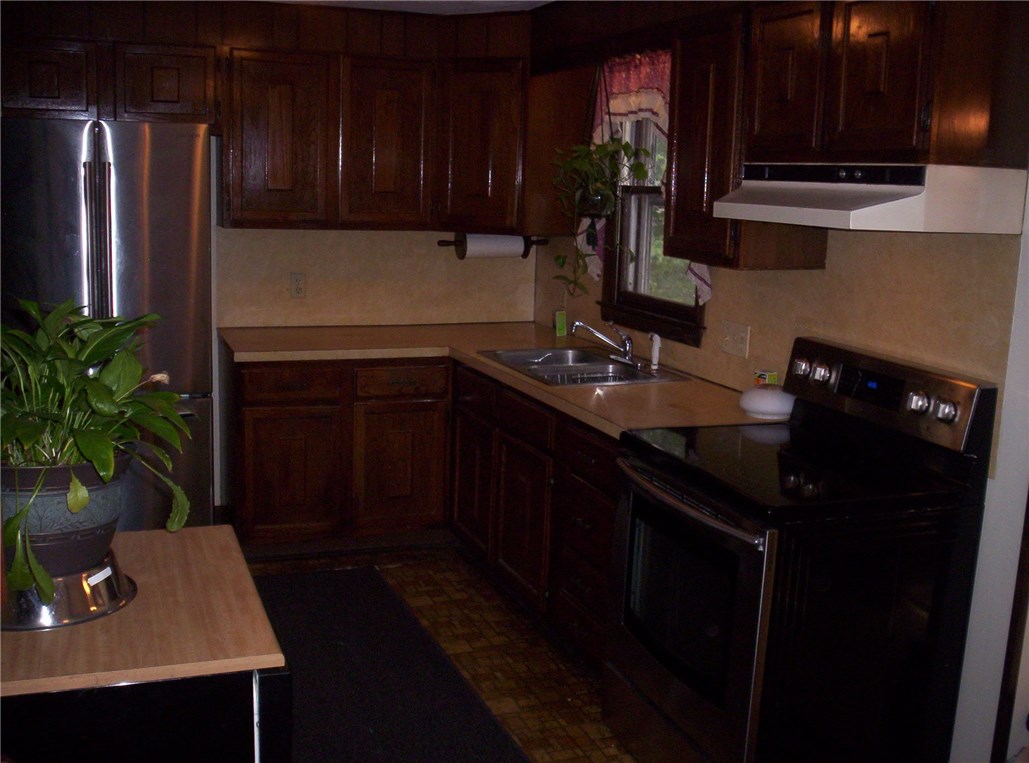 103 Franklin Road Scituate, RI 02825 - Photo 10 of 39