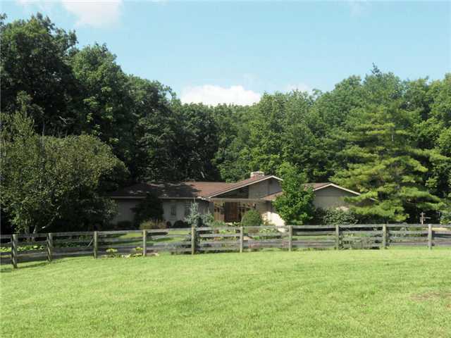 2099 Amity Road Hilliard, OH 43026 - Photo 1 of 10 Gallery Image 1