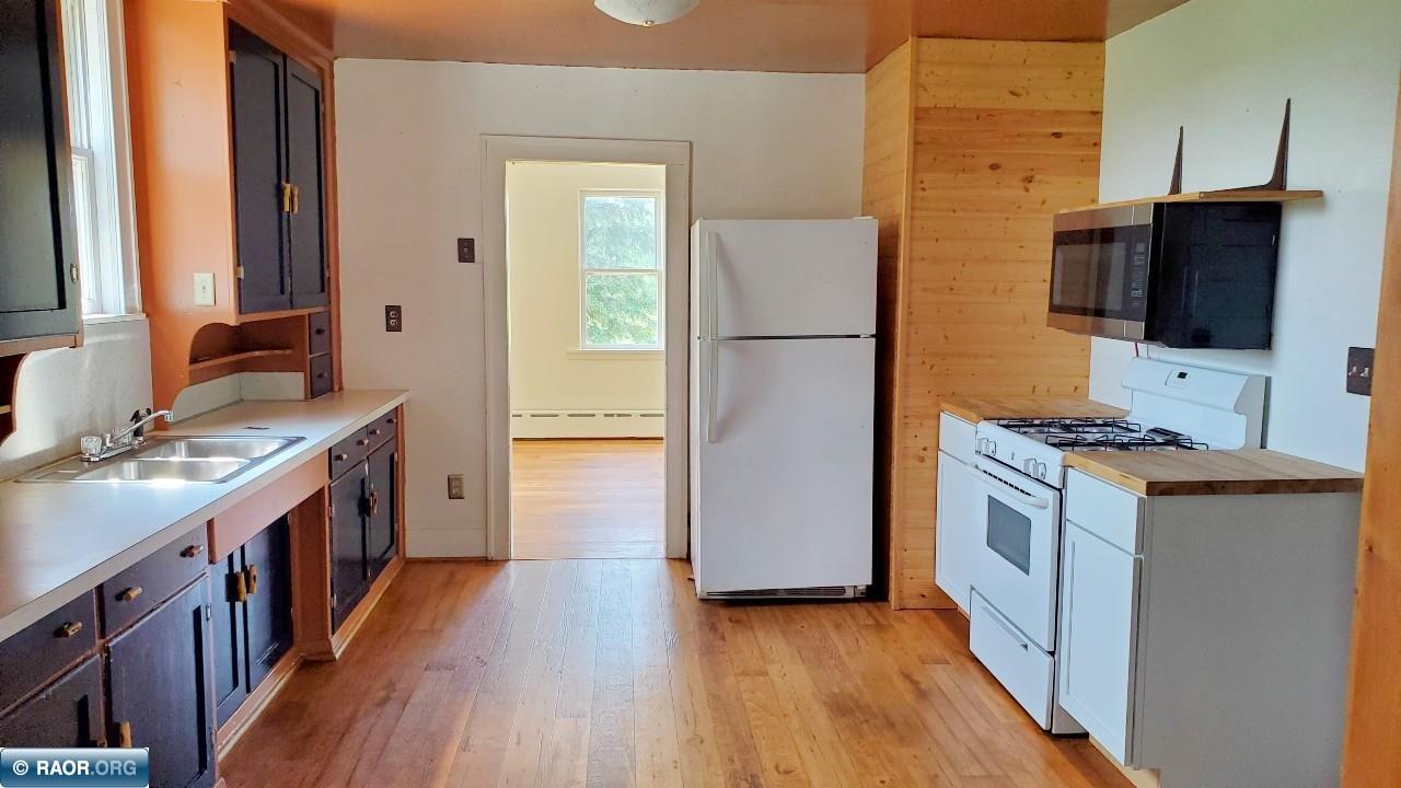 8587 Arola Road Angora, MN 55703 - Photo 5 of 31