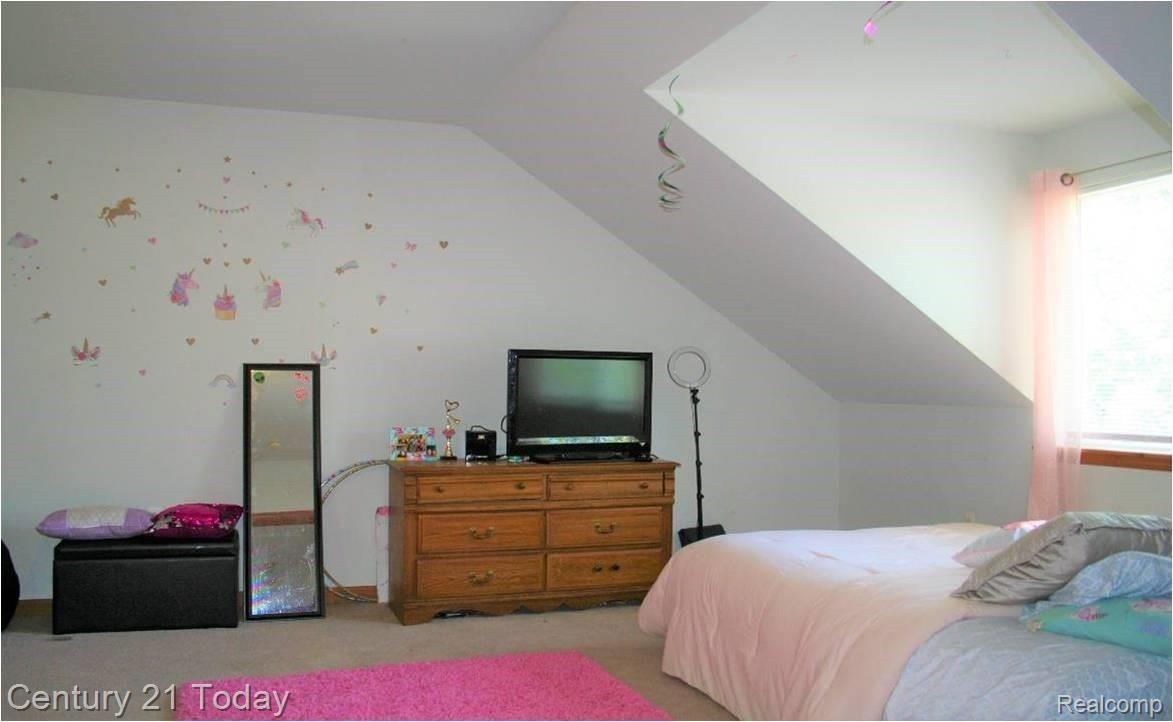 118-116 Rathbone Street Mount Clemens, MI 48043 - Photo 19 of 43 27.jpg