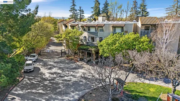 $310,000 | 1087 Murrieta Boulevard, Unit 242, Livermore, CA 94550