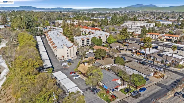 $310,000 | 1087 Murrieta Boulevard, Unit 242, Livermore, CA 94550