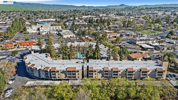 $310,000 | 1087 Murrieta Boulevard, Unit 242, Livermore, CA 94550