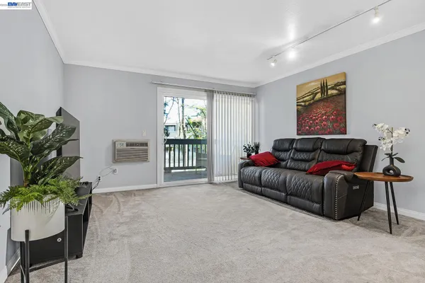 $310,000 | 1087 Murrieta Boulevard, Unit 242, Livermore, CA 94550