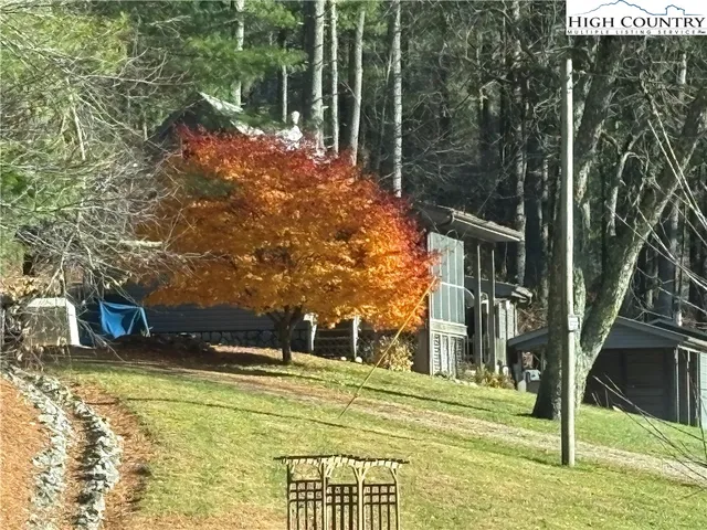 $298,550 | 117 Deans Lane, Laurel Springs, NC 28644