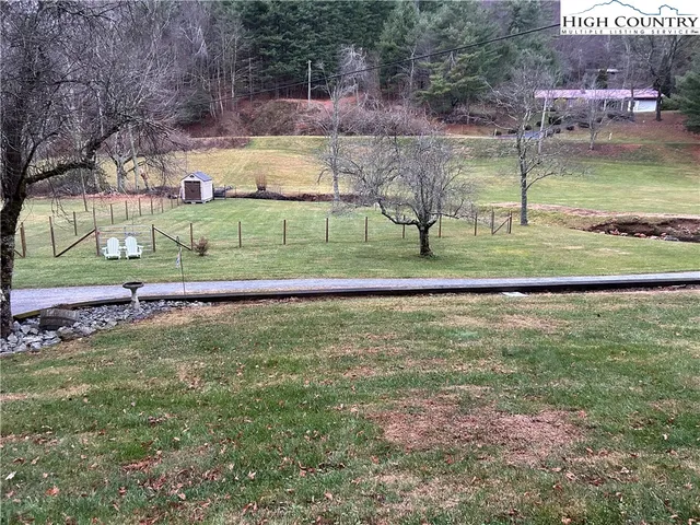 $310,000 | 117 Deans Lane, Laurel Springs, NC 28644