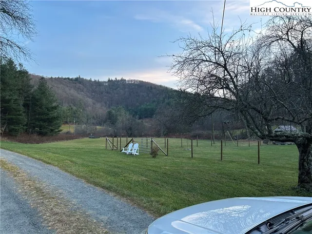 $310,000 | 117 Deans Lane, Laurel Springs, NC 28644