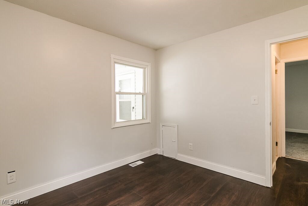 14530 Mission Road Cleveland, OH 44135 - Photo 17 of 31 Gallery Image 17