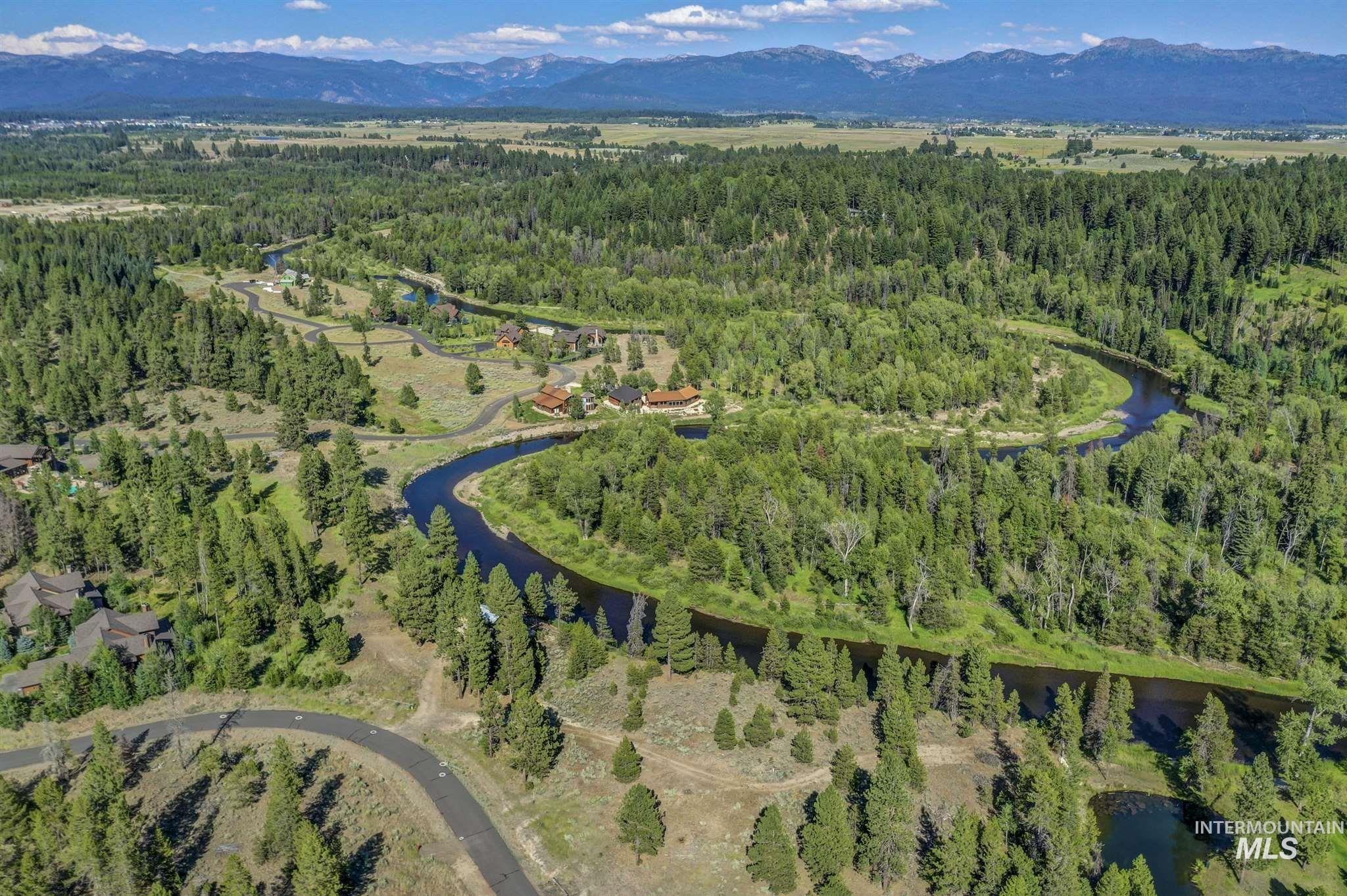 48 Fawnlilly Drive McCall, ID 83638 - Photo 7 of 12