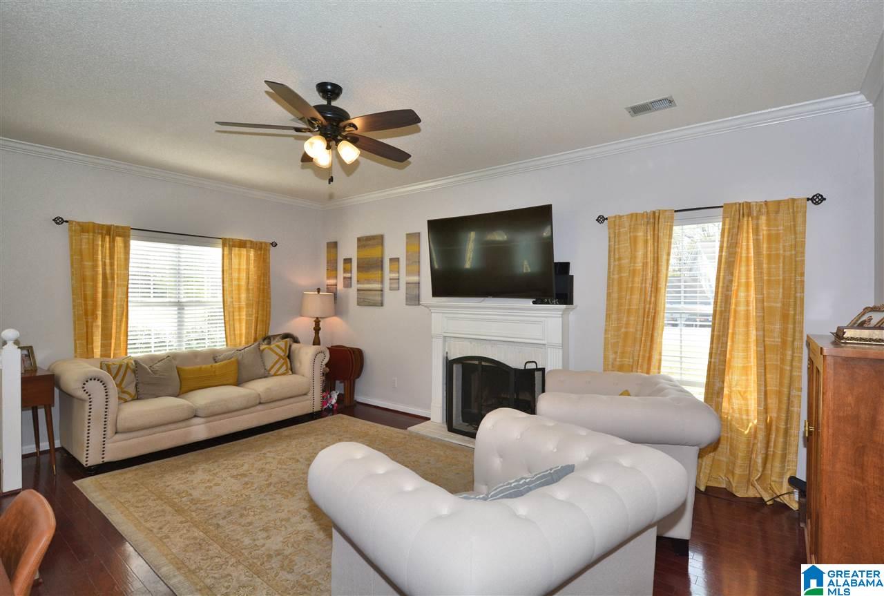 115 Meadowview Circle Pelham, AL 35124 - Photo 11 of 42