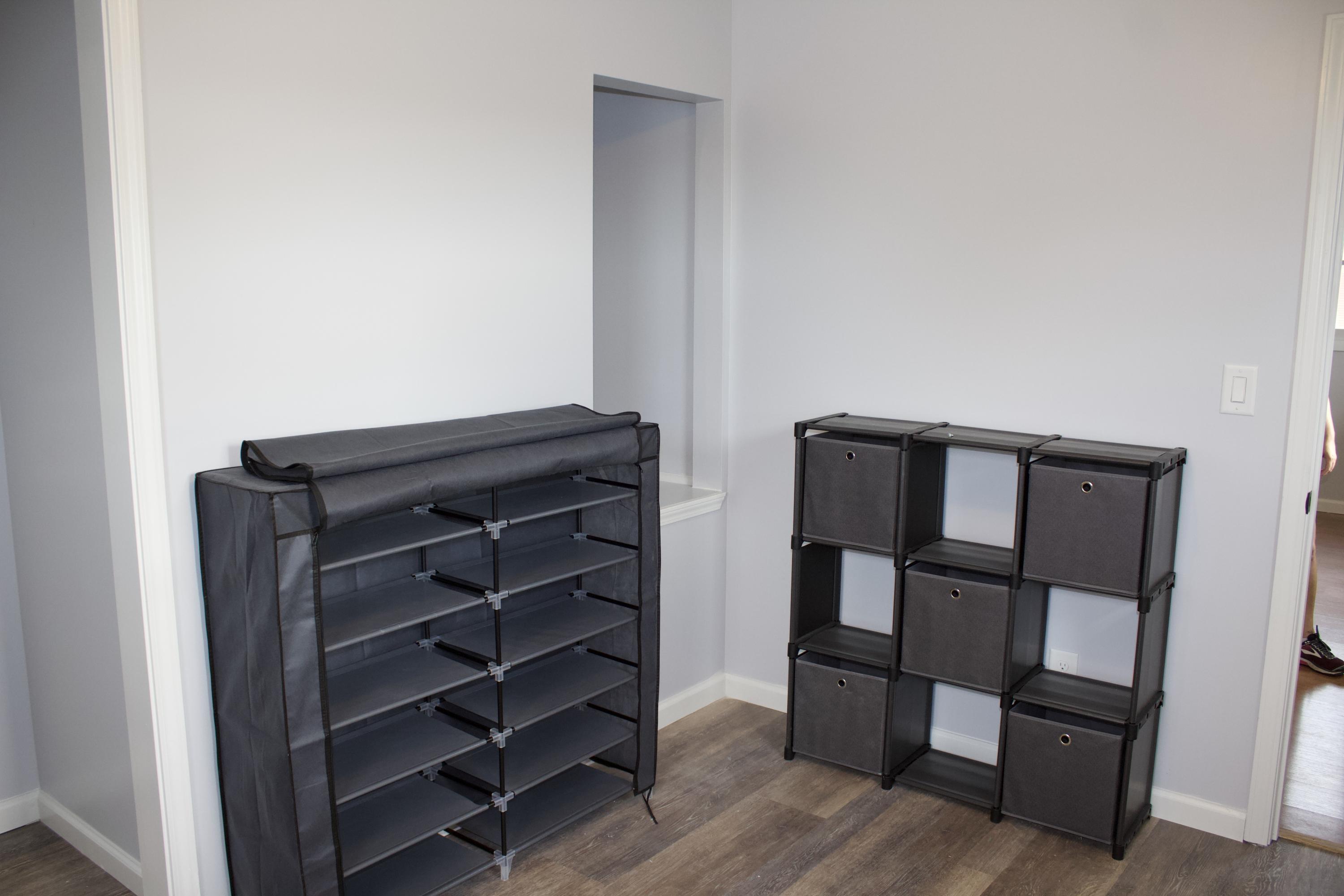 403 Pine Hill Road Elizabethton, TN 37643 - Photo 24 of 35 Walk-in closet storage