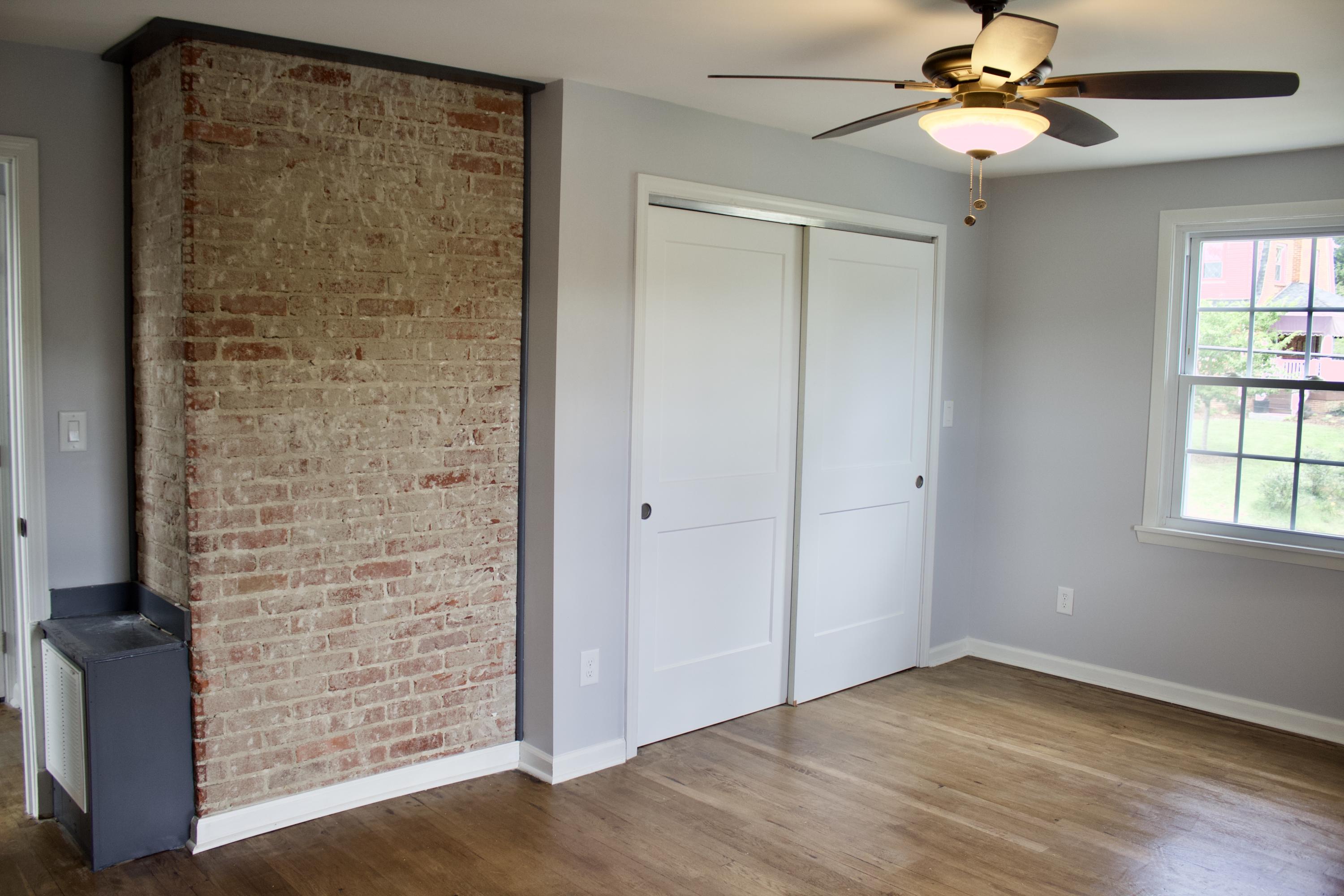 403 Pine Hill Road Elizabethton, TN 37643 - Photo 28 of 35 Upstairs bedroom