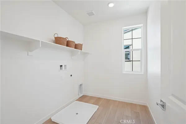 $946,000 | 4874 Arroyo Run, Moorpark, CA 93021