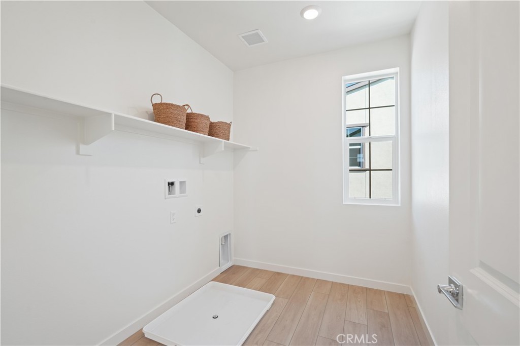 4874 Arroyo Run Moorpark, CA 93021 - Photo 23 of 33